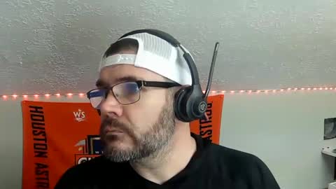 Snapshot of taintnuzzler_13 chatting on 02.19.25 TaintNuzzler online show from 02.19.25