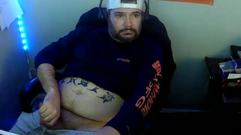 Snapshot of taintnuzzler_13 chatting on 02.21.25 TaintNuzzler online show from 02.21.25