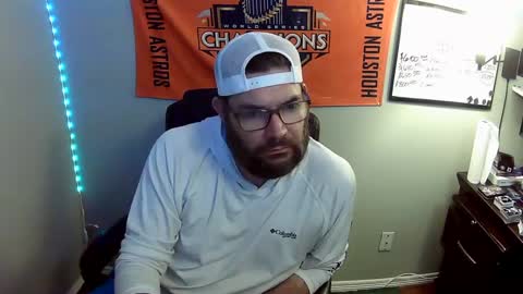 Snapshot of taintnuzzler_13 chatting on 09.12.25 TaintNuzzler online show from 09.12.25