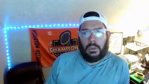 Snapshot of taintnuzzler_13 chatting on 09.24.25 TaintNuzzler online show from 09.24.25