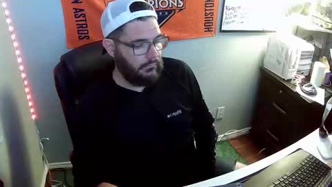 Snapshot of taintnuzzler_13 chatting on 10.03.25 TaintNuzzler online show from 10.03.25