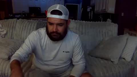 Snapshot of taintnuzzler_13 chatting on 10.08.25 TaintNuzzler online show from 10.08.25