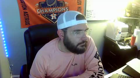 Snapshot of taintnuzzler_13 chatting on 10.22.25 TaintNuzzler online show from 10.22.25