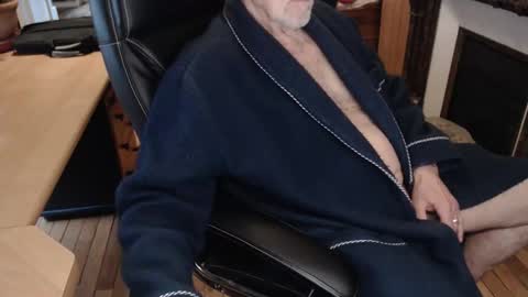 taisabaki54 online show from 04.04.26