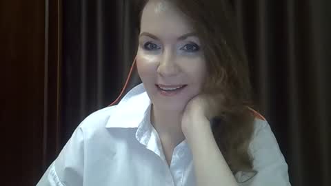 taisialucky77 online show from 10.25.25
