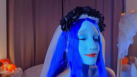 Snapshot of taiteedgington chatting on 10.31.25 im Lally online show from 10.31.25