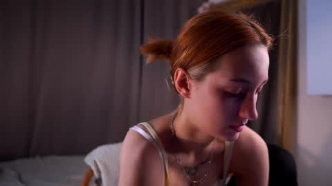 Snapshot of taiteedgington chatting on 12.14.25 im Lally online show from 12.14.25