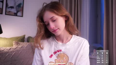 Mia online show from 11.14.25