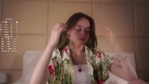 Mia online show from 06.08.26