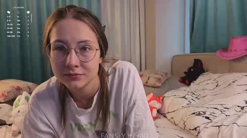 Molly online show from 10.24.25