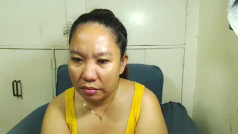 Snapshot of takemetoheavenbaby chatting on 02.25.25 anne online show from 02.25.25