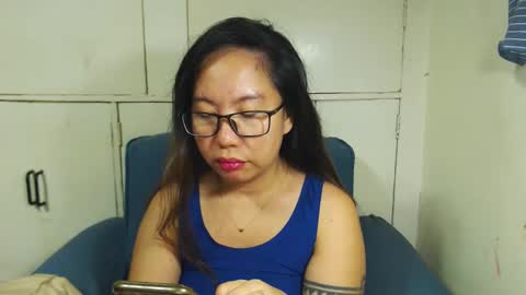 Snapshot of takemetoheavenbaby chatting on 10.27.25 anne online show from 10.27.25