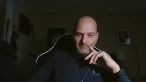 Snapshot of takerlover436295 chatting on 01.14.25 takerlover436295 online show from 01.14.25