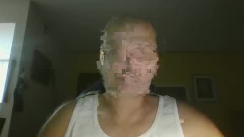 Snapshot of takerlover436295 chatting on 11.30.25 takerlover436295 online show from 11.30.25