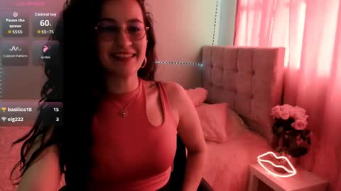 Snapshot of talia_mystic chatting on 04.18.26 Talia mia online show from 04.18.26