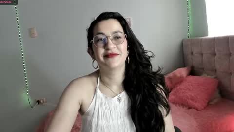 Snapshot of talia_mystic chatting on 04.29.26 Talia mia online show from 04.29.26