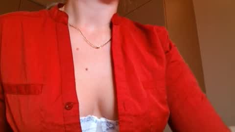  Kira  online show from 11.04.25