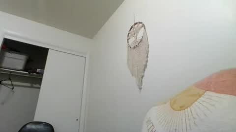 Lily Rhoades online show from 04.13.26