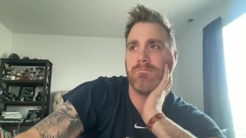 Snapshot of tallchef12 chatting on 01.10.25 Zaddy online show from 01.10.25