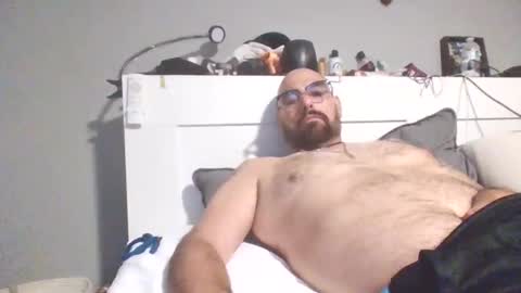 Snapshot of talllatino310 chatting on 05.22.26 talllatino310 online show from 05.22.26