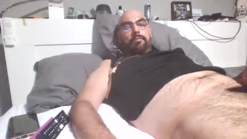Snapshot of talllatino310 chatting on 06.29.26 talllatino310 online show from 06.29.26