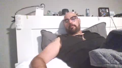 Snapshot of talllatino310 chatting on 06.30.26 talllatino310 online show from 06.30.26