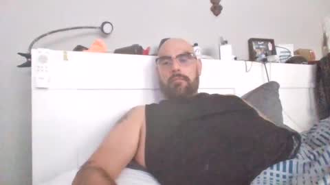 Snapshot of talllatino310 chatting on 07.10.26 talllatino310 online show from 07.10.26