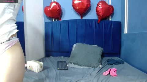 Snapshot of tamara_aa chatting on 02.14.25 Tamara online show from 02.14.25