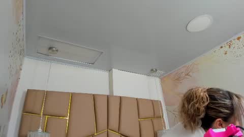 U can say me Tam online show from 07.14.26