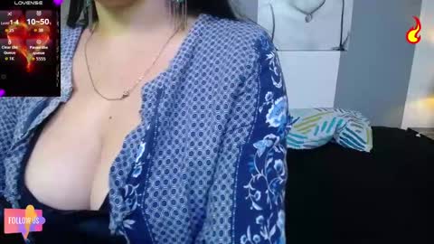 Snapshot of tamara_priya chatting on 05.12.26 Tamara online show from 05.12.26