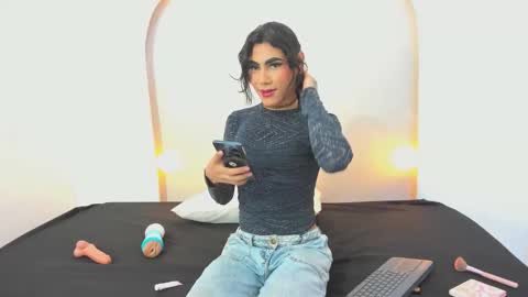 tamara_rouse57 online show from 10.17.25