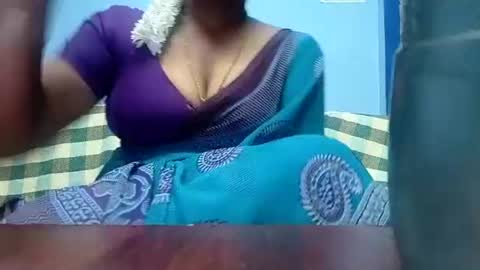 Snapshot of tamilmadhi520 chatting on 07.30.26 tamilmadhi520 online show from 07.30.26