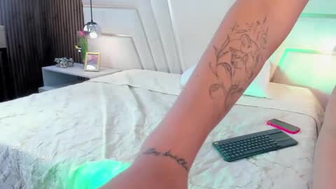 Snapshot of tammy_evansl chatting on 05.15.26 tammy_evansl online show from 05.15.26