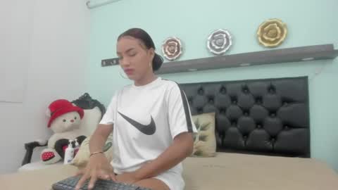 Snapshot of tammy_hotsex21x chatting on 07.15.26 tammy_hotsex21x online show from 07.15.26