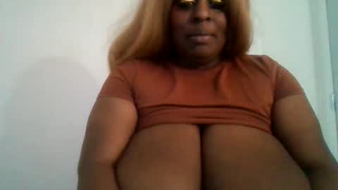 Snapshot of tamyajay chatting on 12.04.24 Tamya Jay online show from 12.04.24