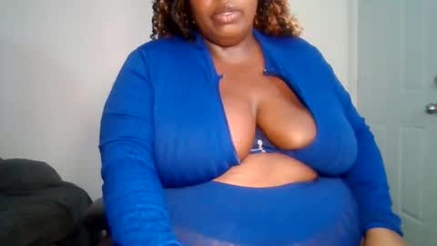 Snapshot of tamyajay chatting on 02.05.25 Tamya Jay online show from 02.05.25