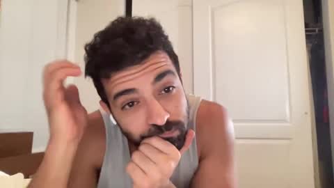 Snapshot of tan_and_spicy chatting on 12.01.24 tan and spicy online show from 12.01.24