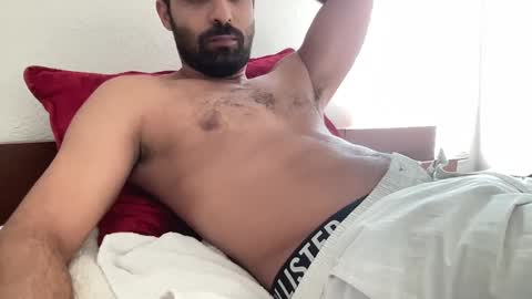 Snapshot of tan_and_spicy chatting on 12.03.24 tan and spicy online show from 12.03.24