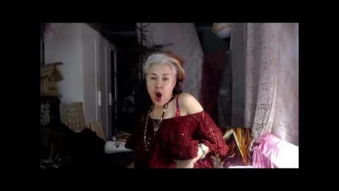 Snapshot of tanganiika chatting on 10.17.25 Milena online show from 10.17.25