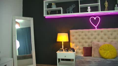 Tania Karevina online show from 02.18.26