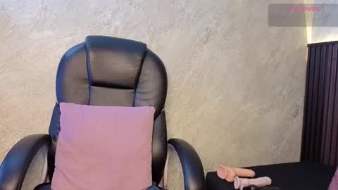 Tanisha online show from 03.31.26