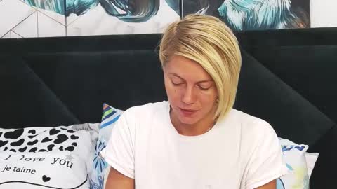 tanyaGrey online show from 09.26.25