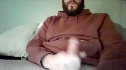 Snapshot of tanlines85 chatting on 02.14.25 Help Me Edge online show from 02.14.25