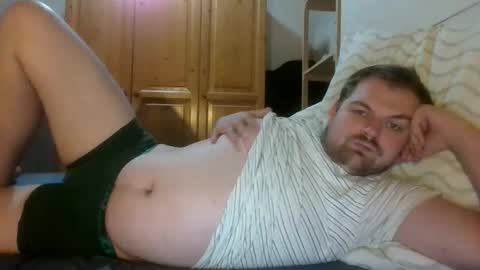 Snapshot of tannah2 chatting on 09.16.25 tannah2 online show from 09.16.25