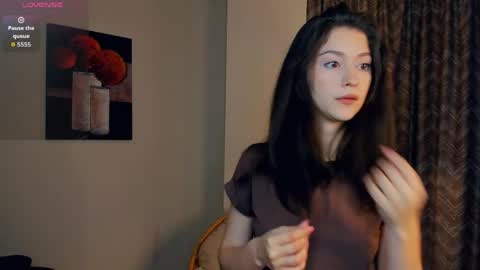 Snapshot of tannaschoeneck chatting on 04.22.26 Anna online show from 04.22.26