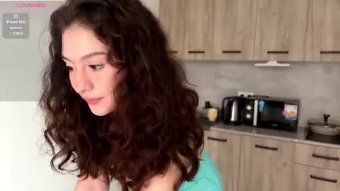 Anna online show from 07.18.26