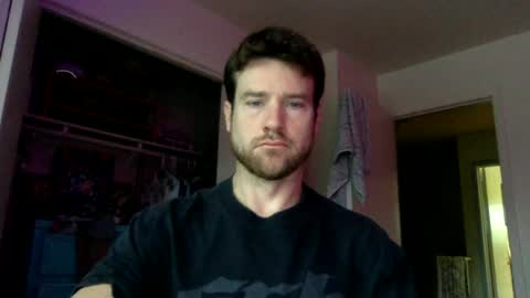 Dr. Love online show from 06.12.26