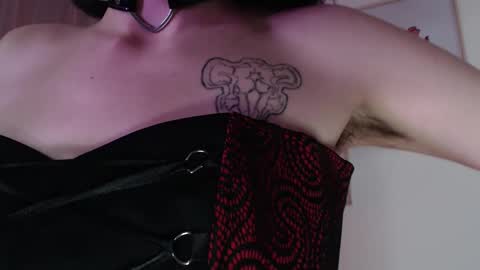 Snapshot of tanya_worldbondage chatting on 03.07.25 tanya online show from 03.07.25