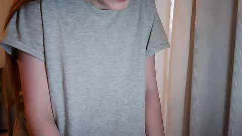 Snapshot of tanywish chatting on 02.17.25 Tanya Chudo online show from 02.17.25