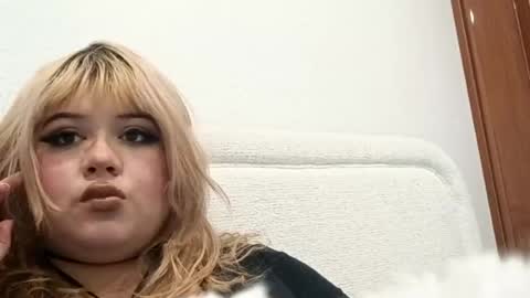 Tara Esa online show from 05.21.26